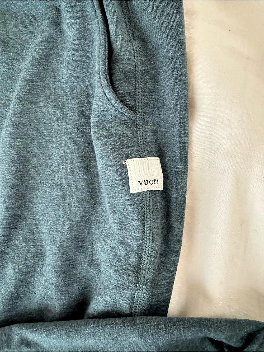Vuori Performance Jogger Pants in Teal Blue Size XS